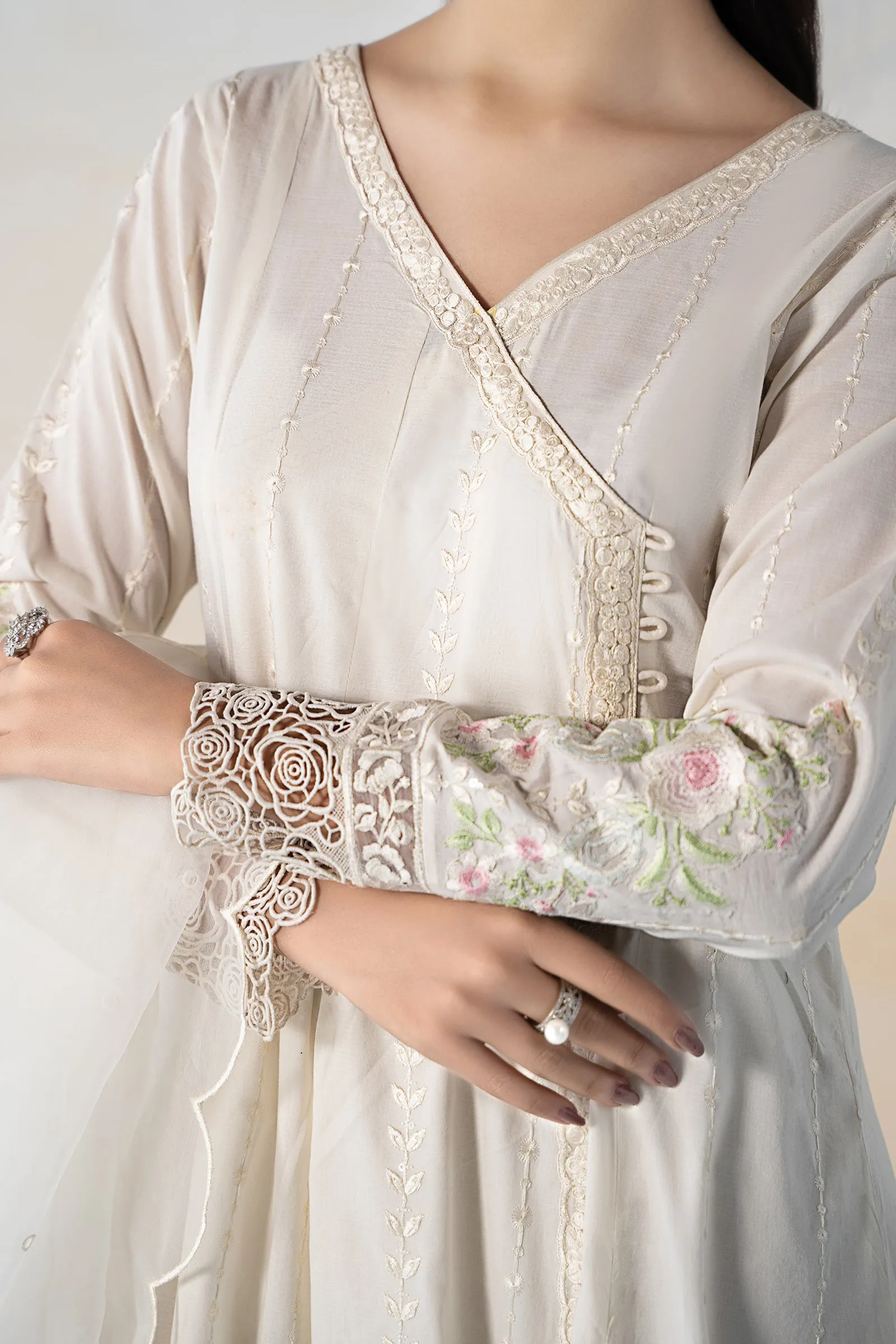 3 Piece Embroidered Lawn Suit | DW-EF24-49