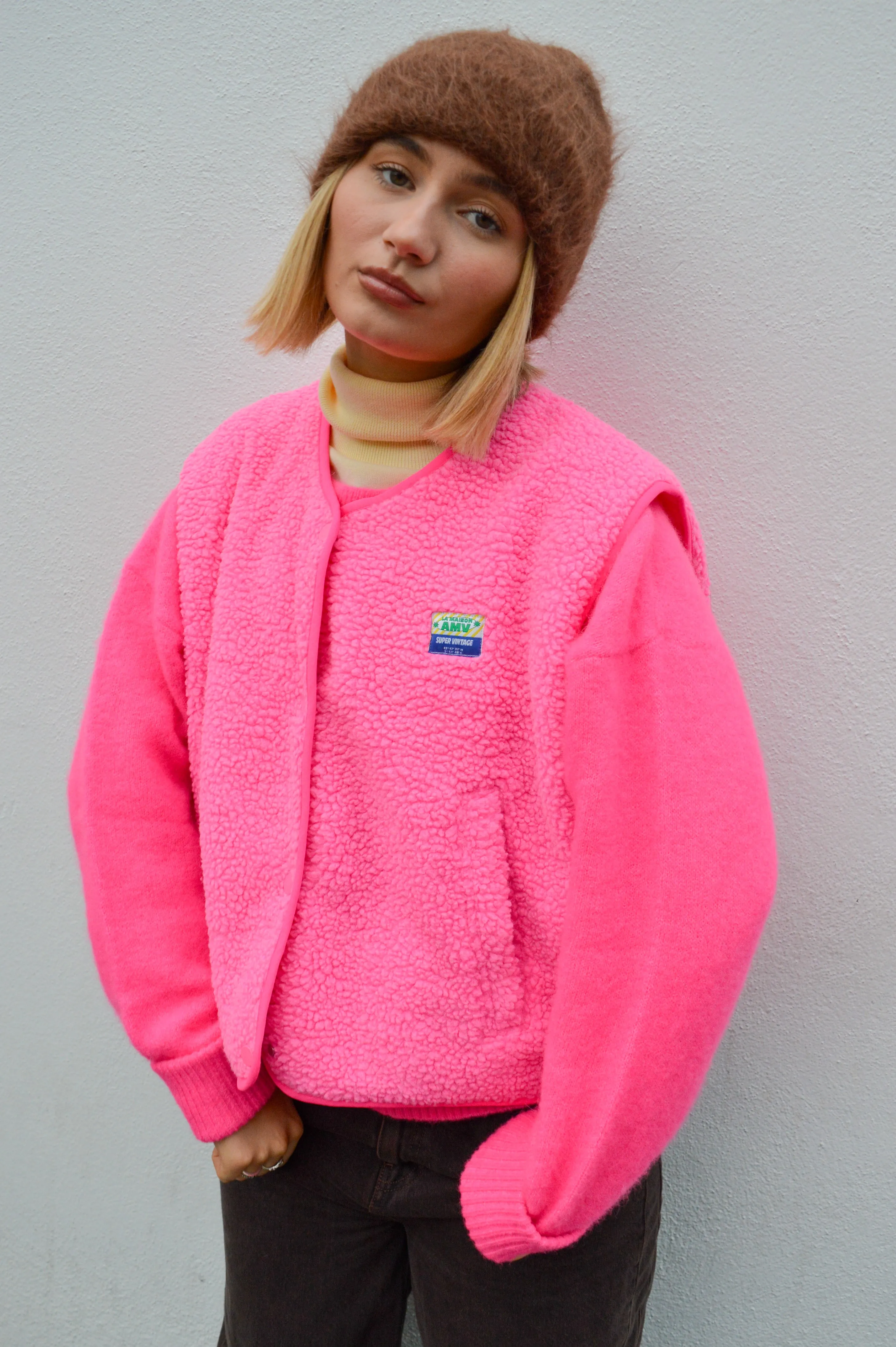 American Vintage Vitow Rose Fluorescent Pink Sweater