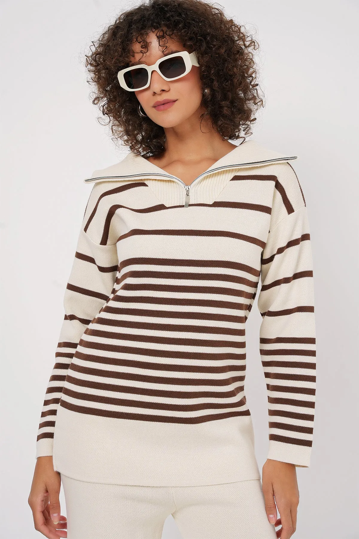 BGD Women Knit Sweater Pants Set - Brown - Nicolás Romero