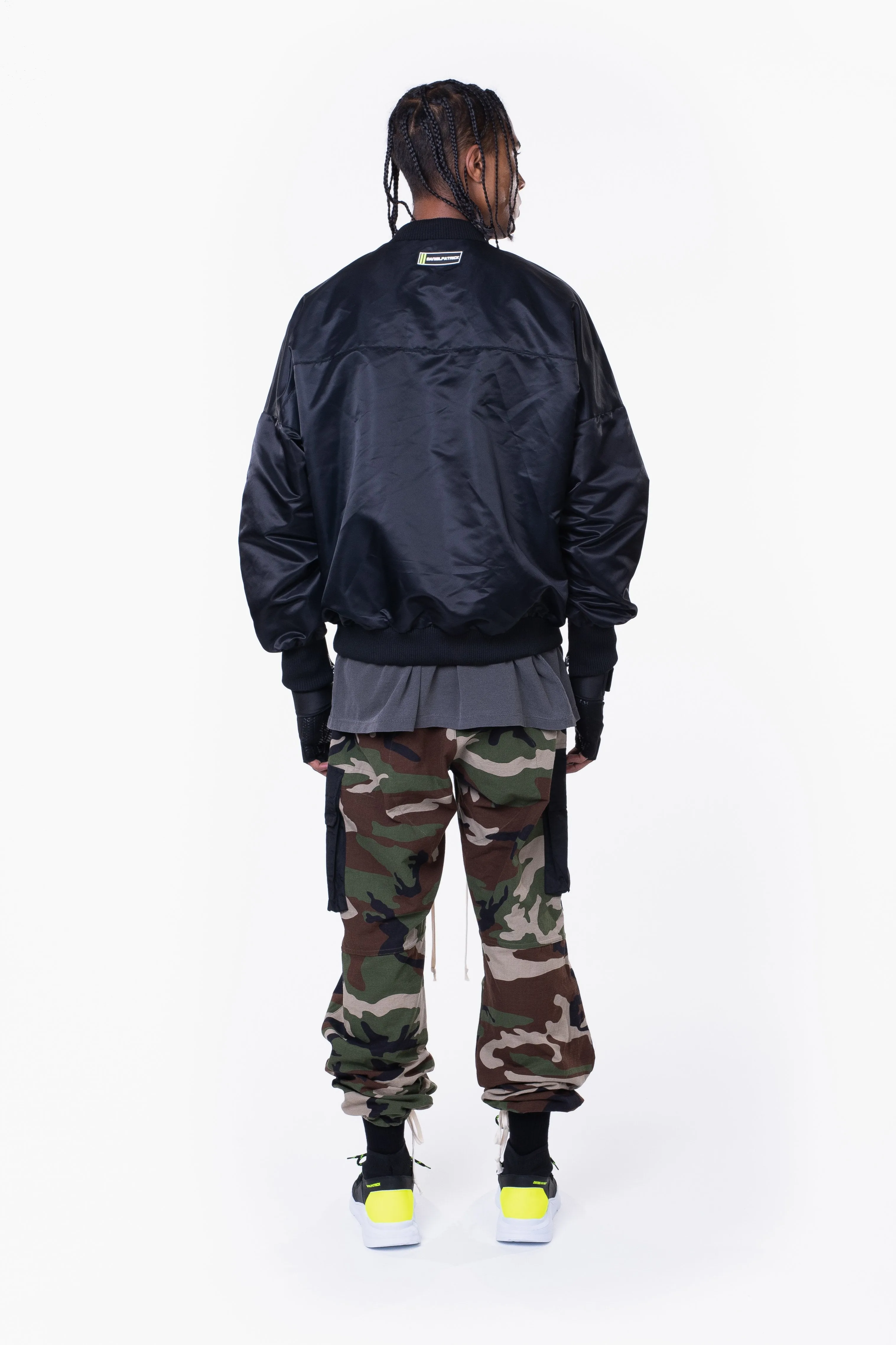 DP embroidered sleeve bomber / black   neon