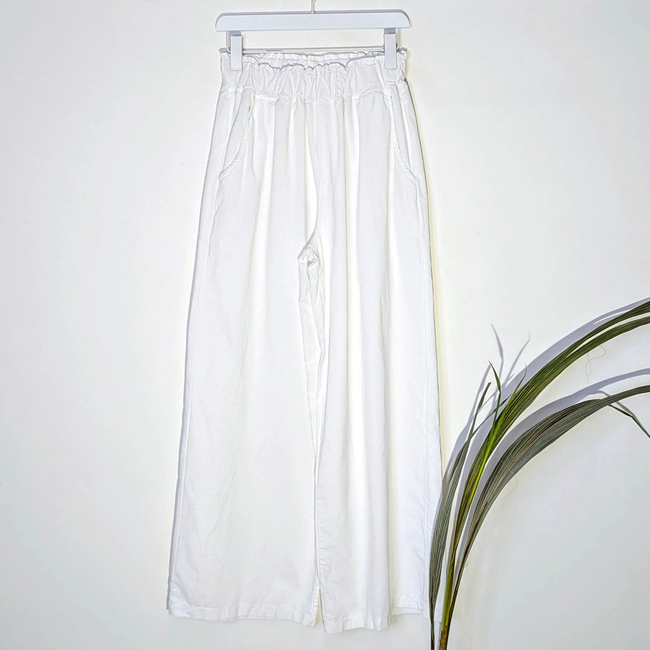 Fine corduroy straight leg pants with widish elasticated waist and pockets
