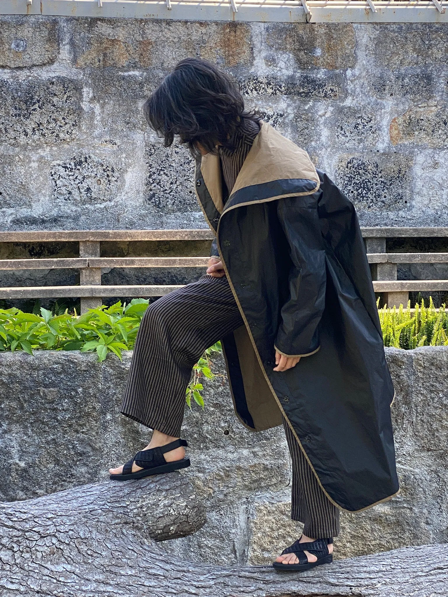 Greta coat, black