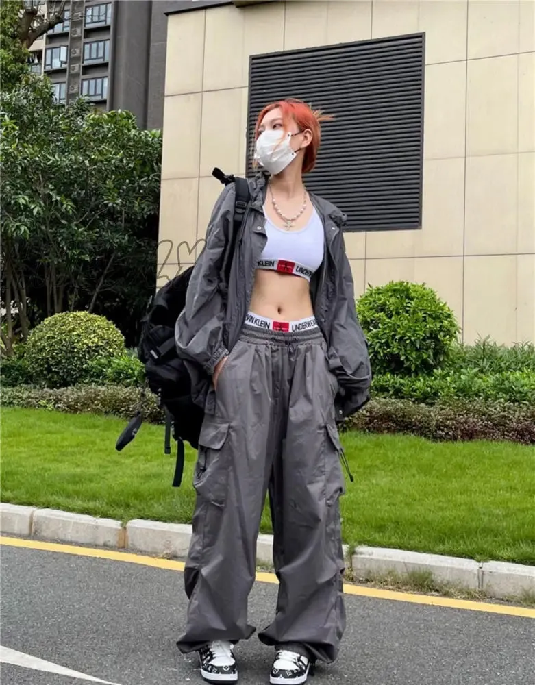 Hnewly Oversize Pocket Cargo Pants Women Wide Leg Pants Loose Casual Pants Y2K Parachute Pants Women Hippie Streetwear Drawstring