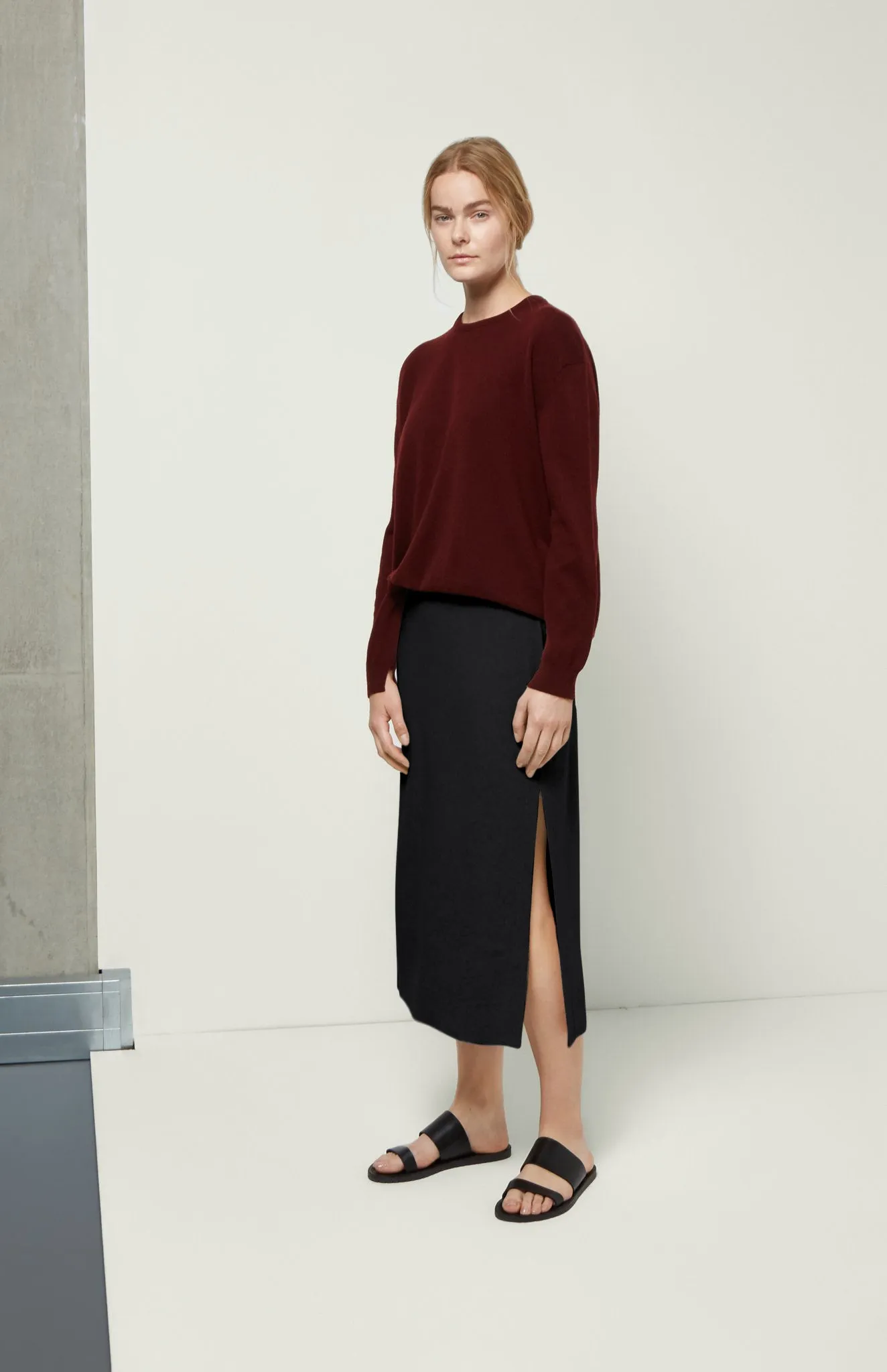 Long Relaxed Fit Skirt In Black
