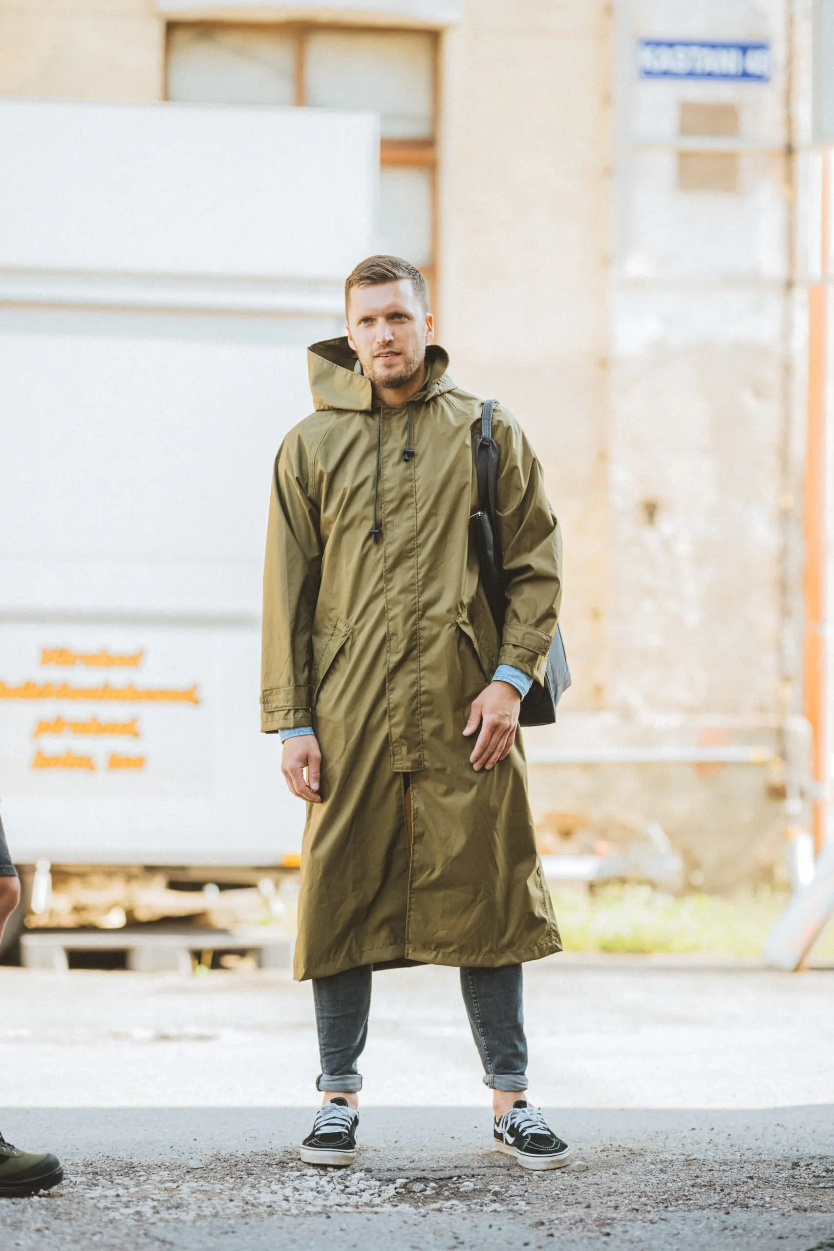 Raincoat - with bag/backpack