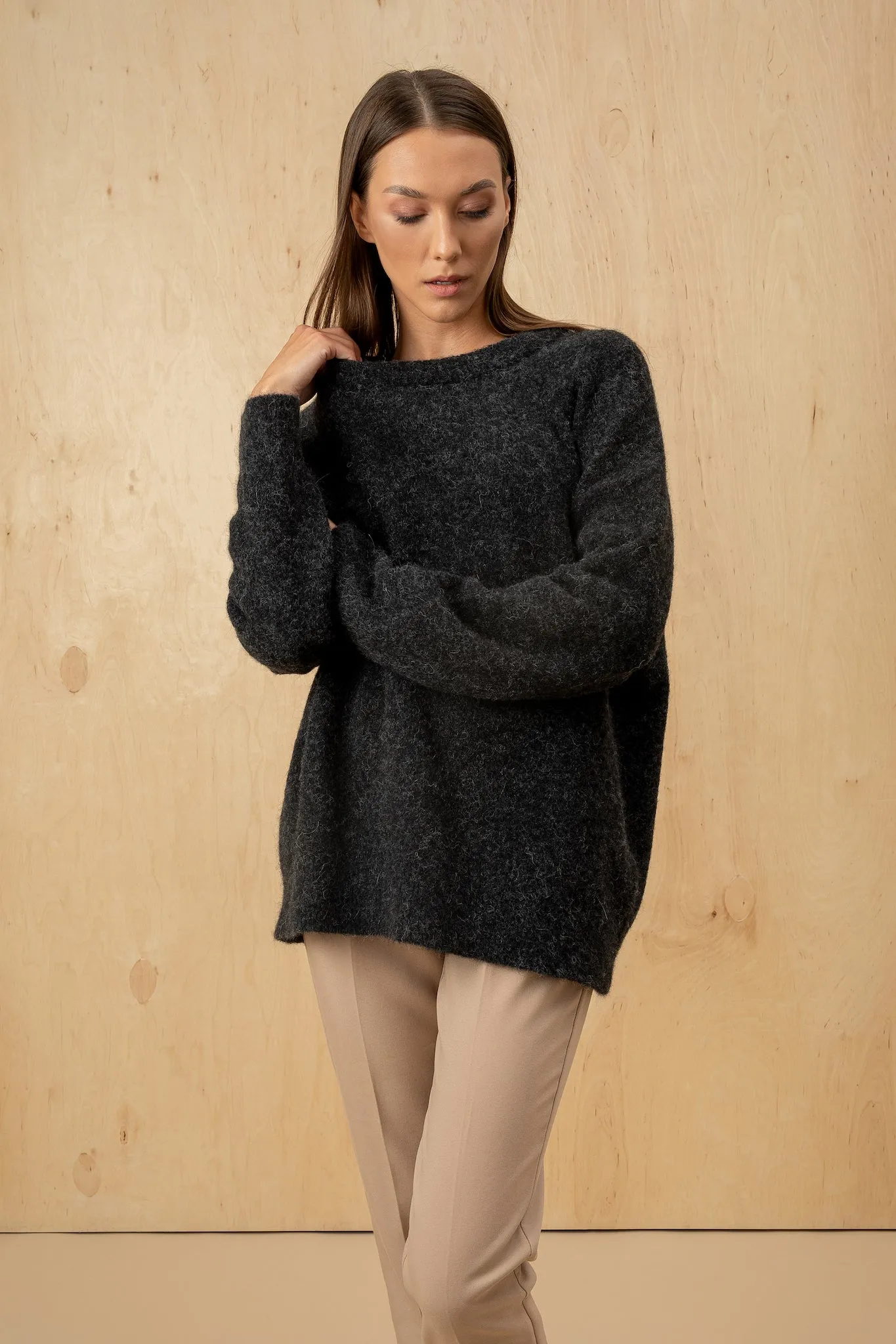 Velvet Wool Sweater Oversized - Black